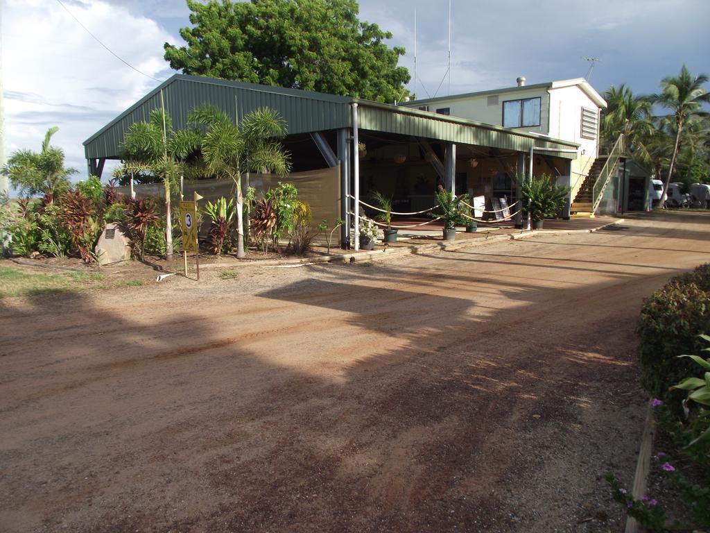 Karumba Point Sunset Caravan Park ภายนอก รูปภาพ